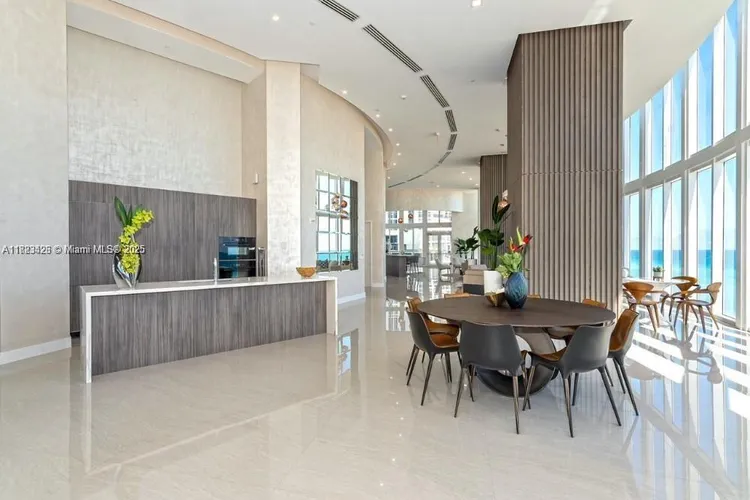 Trump Tower 2 #2002 image #53