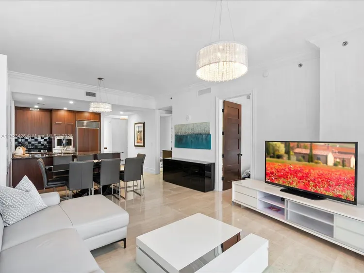 Trump Tower 2 #2002 image #9