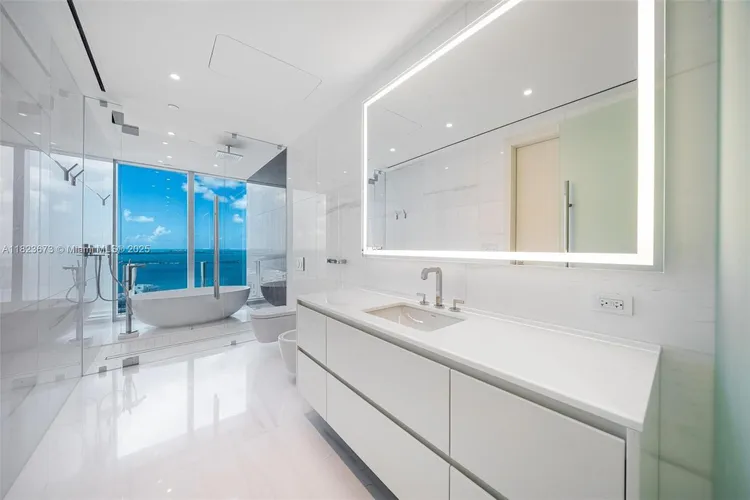 Aston Martin Residences #4301 image #16