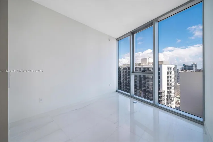 Aston Martin Residences #4301 image #19