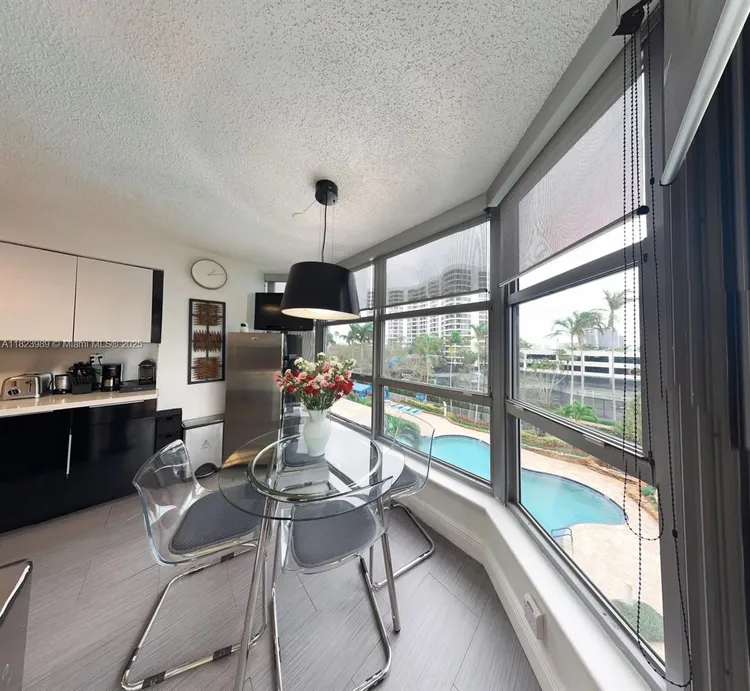 Mystic Pointe 400 #401 image #16