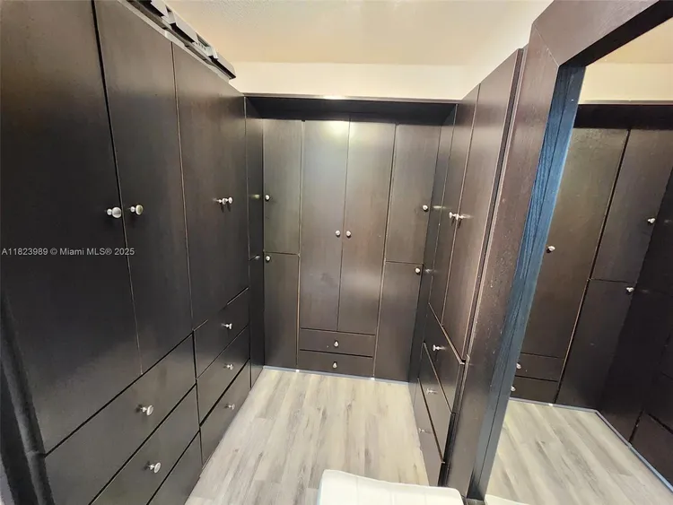 Mystic Pointe 400 #401 image #31