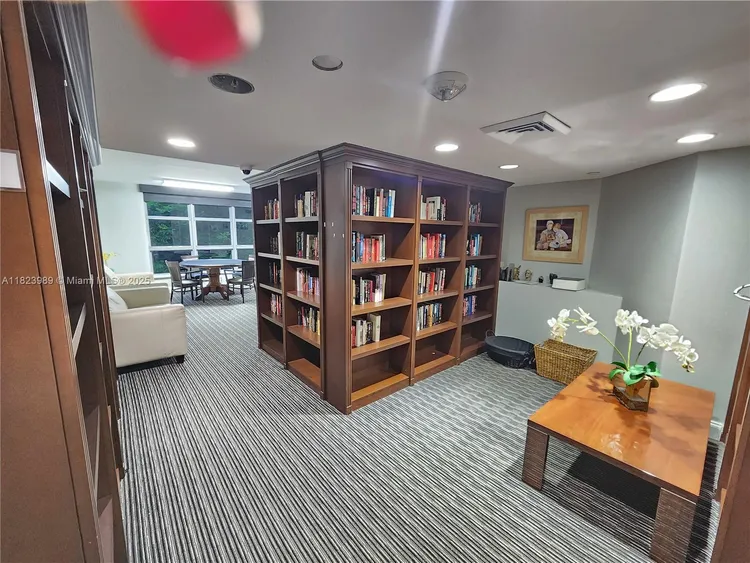 Mystic Pointe 400 #401 image #58