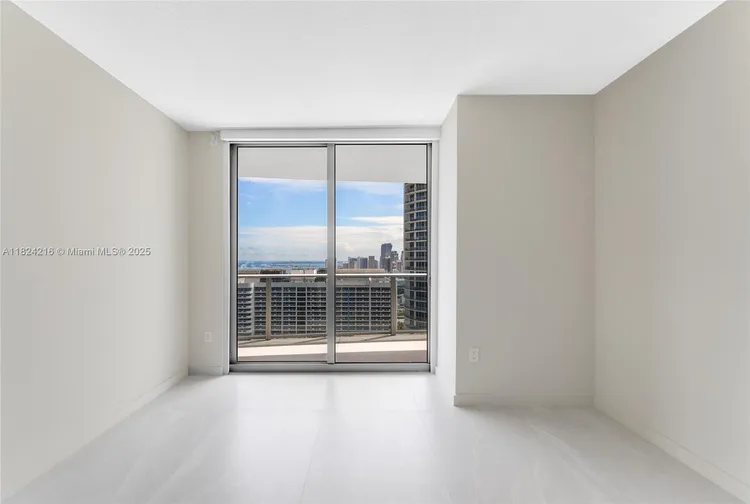 Aria on the Bay #4112 image #32