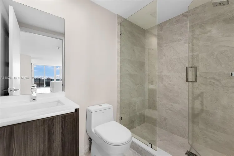 Aria on the Bay #4112 image #34