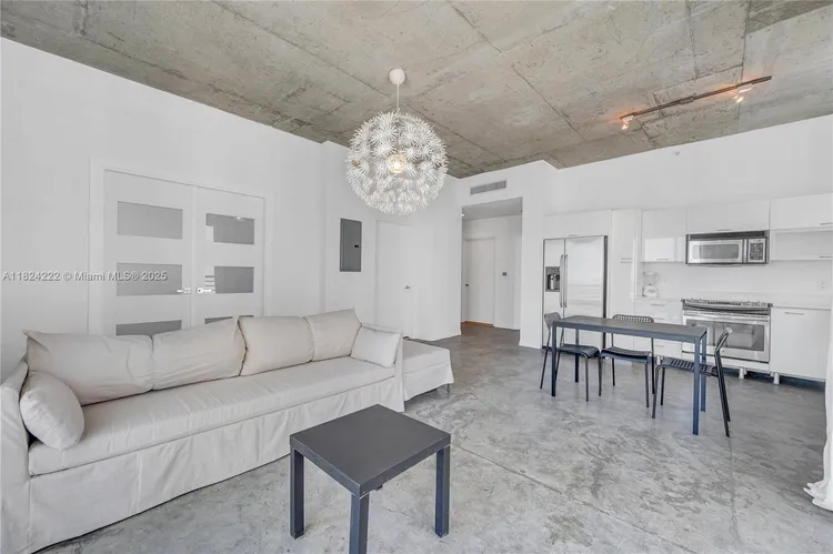 Loft Downtown II #2401 image #10