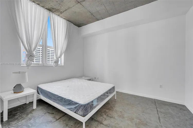 Loft Downtown II #2401 image #11