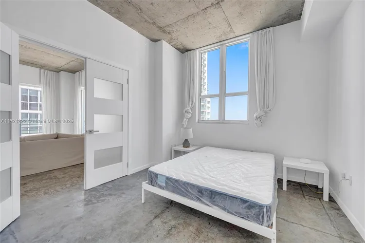 Loft Downtown II #2401 image #12