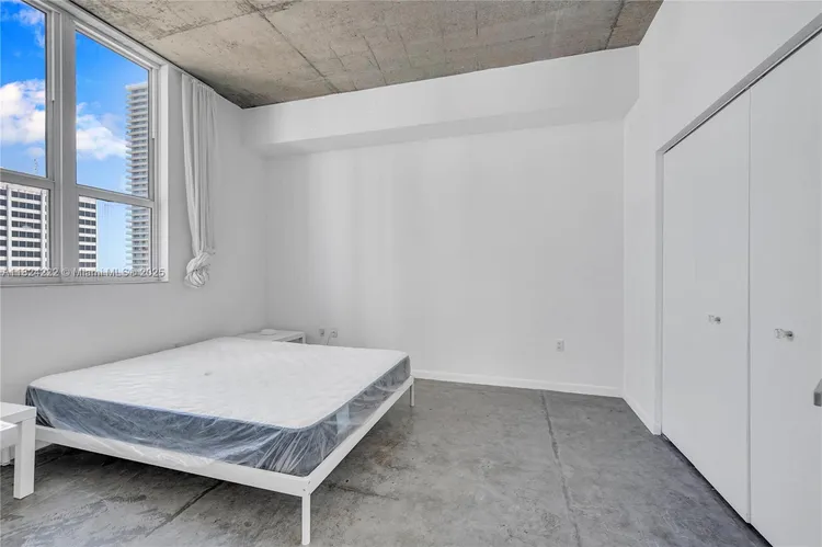 Loft Downtown II #2401 image #14