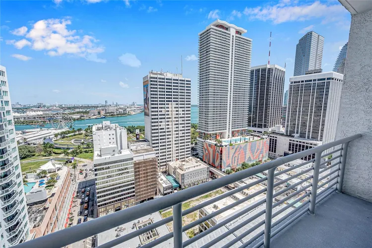 Loft Downtown II #2401 image #17