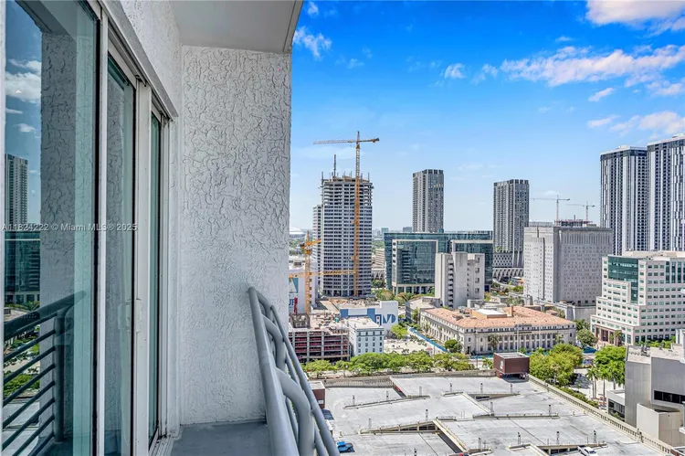 Loft Downtown II #2401 image #21