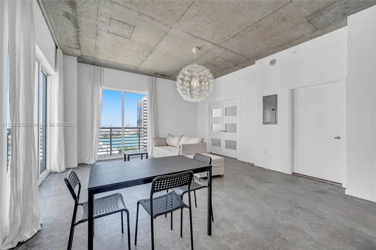 Loft Downtown II #2401 image #6