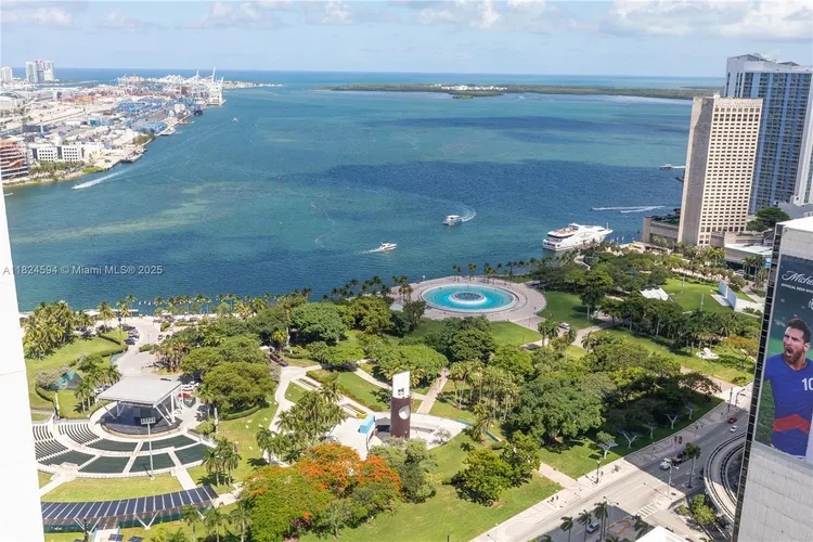 Vizcayne North Tower #4107 image #15