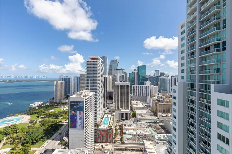 Vizcayne North Tower #4107 image #18