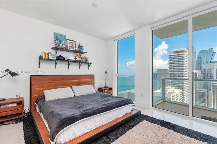 Vizcayne North Tower #4107 image #19