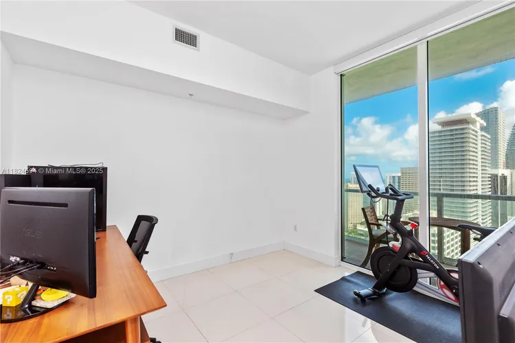 Vizcayne North Tower #4107 image #30