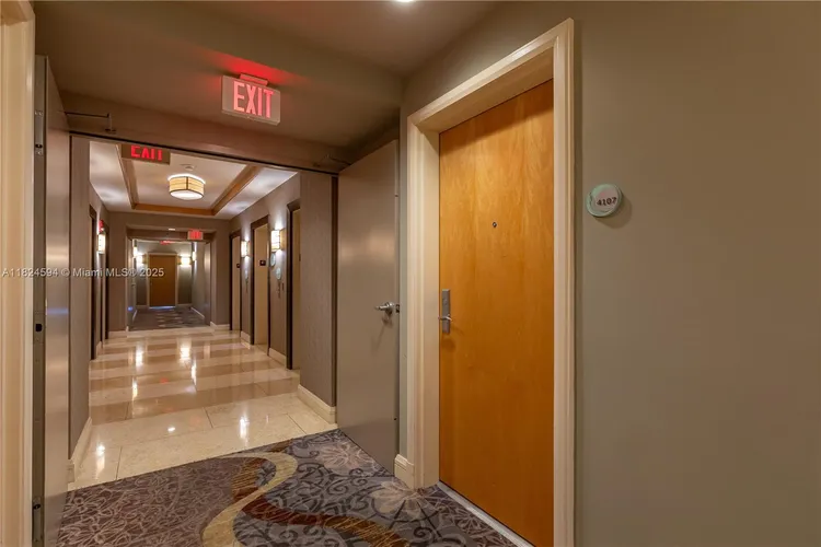 Vizcayne North Tower #4107 image #36