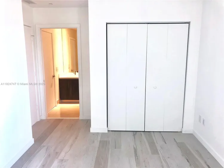 Gran Paraiso #4806 image #11