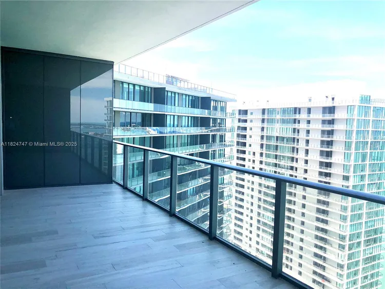 Gran Paraiso #4806 image #18