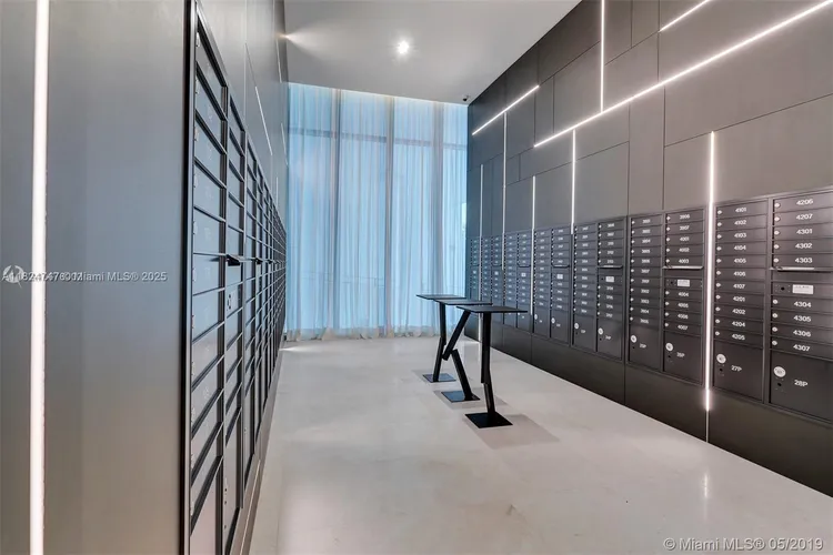 Gran Paraiso #4806 image #31