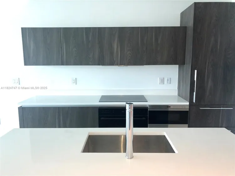 Gran Paraiso #4806 image #7