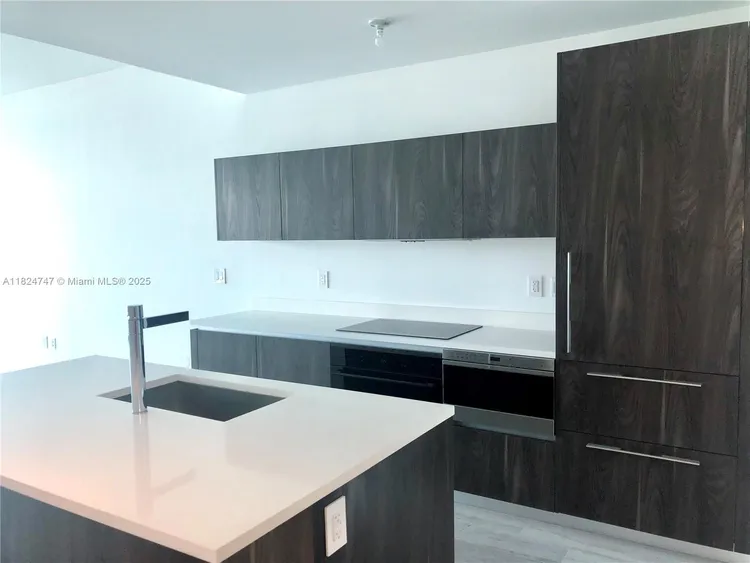 Gran Paraiso #4806 image #8