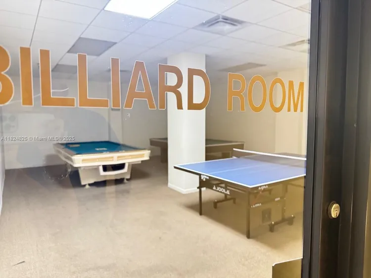 Winston Towers #316 image #35