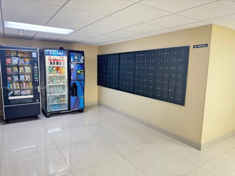 Winston Towers #316 image #38