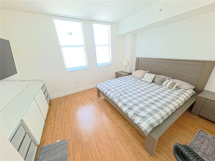 One Village Place #809 image #13