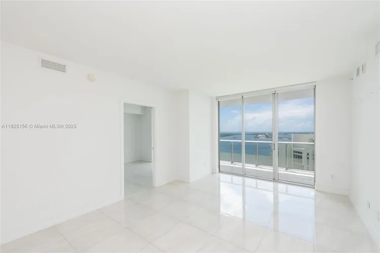 Brickell House #3003 image #10