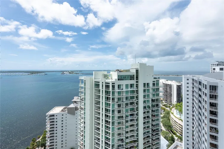 Brickell House #3003 image #25