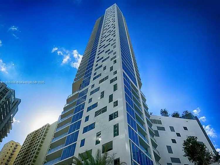 Brickell House #3003 image #27