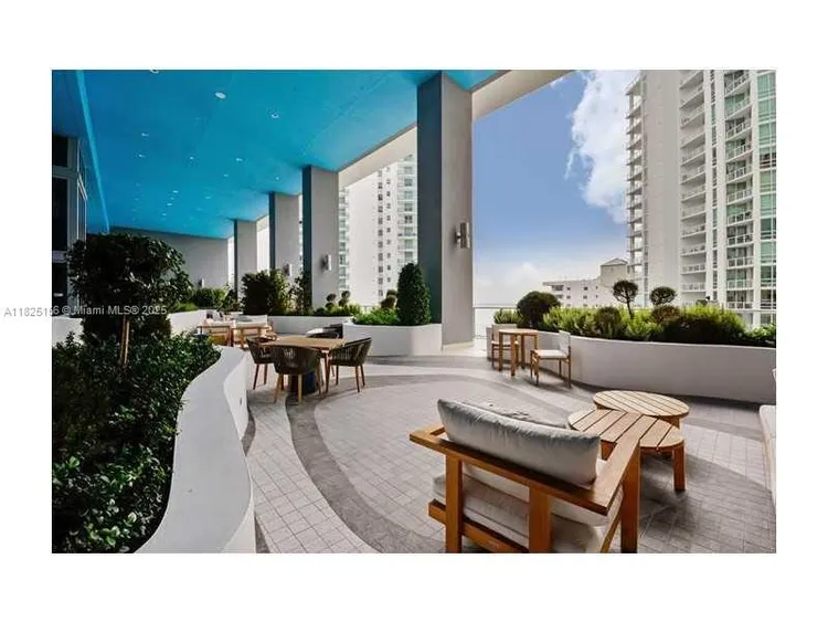 Brickell House #3003 image #42