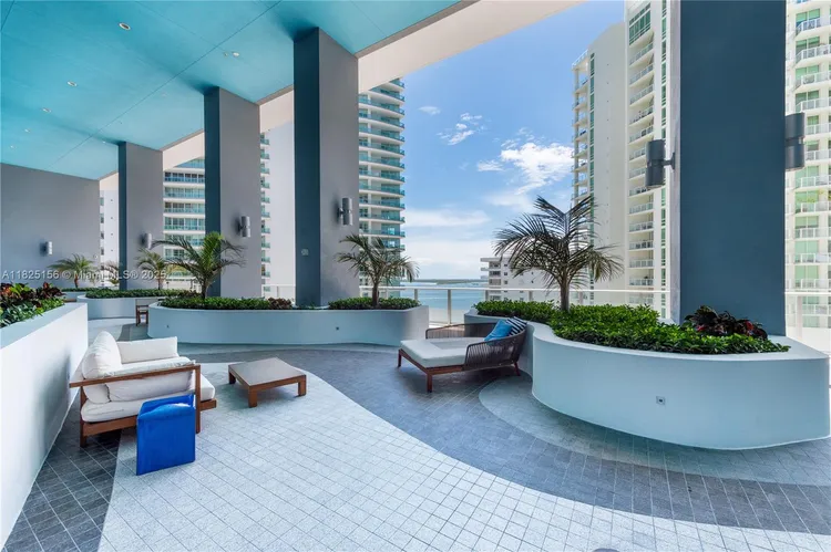 Brickell House #3003 image #46