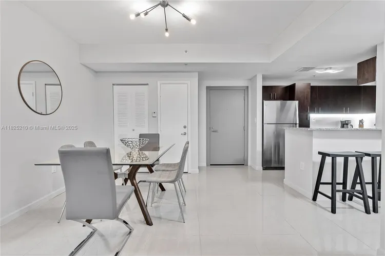 Fortune House #708 image #7