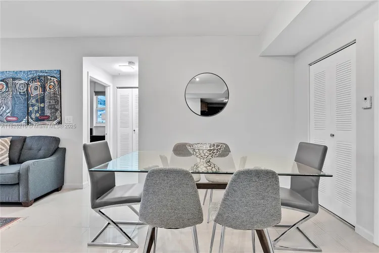 Fortune House #708 image #8