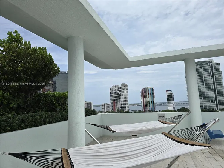 Le Parc at Brickell #809 image #26