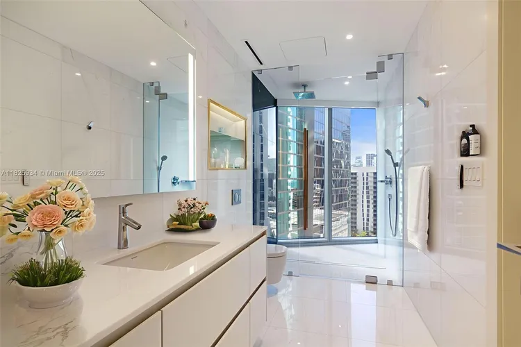 Aston Martin Residences #2607 image #19