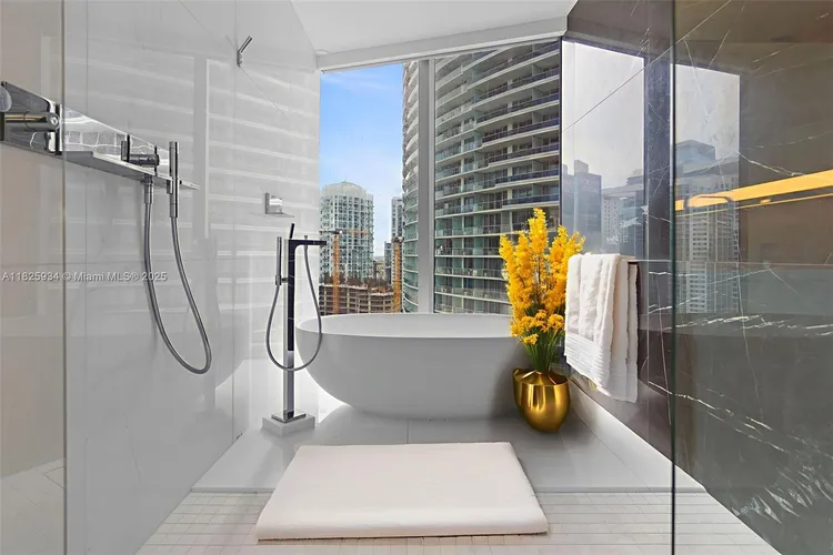 Aston Martin Residences #2607 image #22