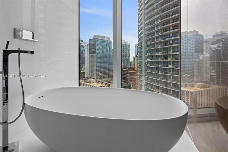 Aston Martin Residences #2607 image #23