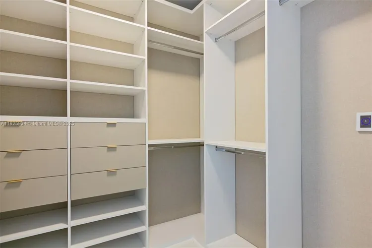 Aston Martin Residences #2607 image #31