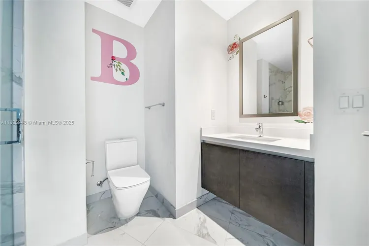 Paramount Miami Worldcenter #4312 image #22