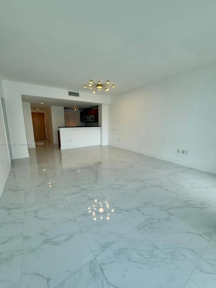 Vizcayne North Tower #2305 image #13