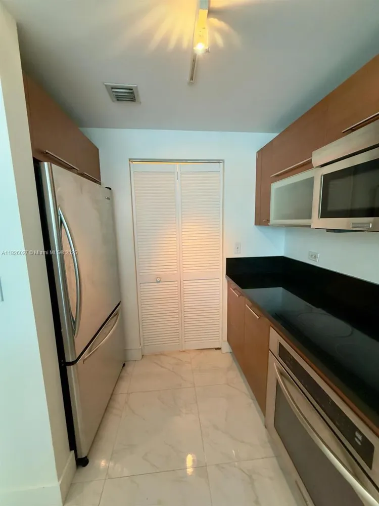 Vizcayne North Tower #2305 image #22