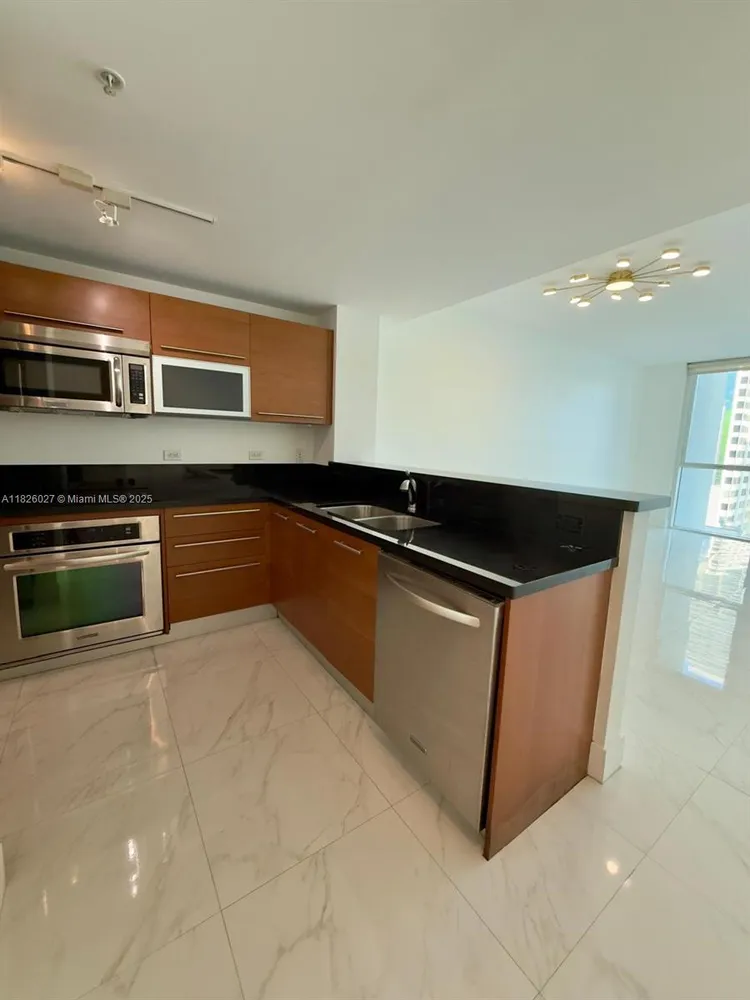 Vizcayne North Tower #2305 image #26