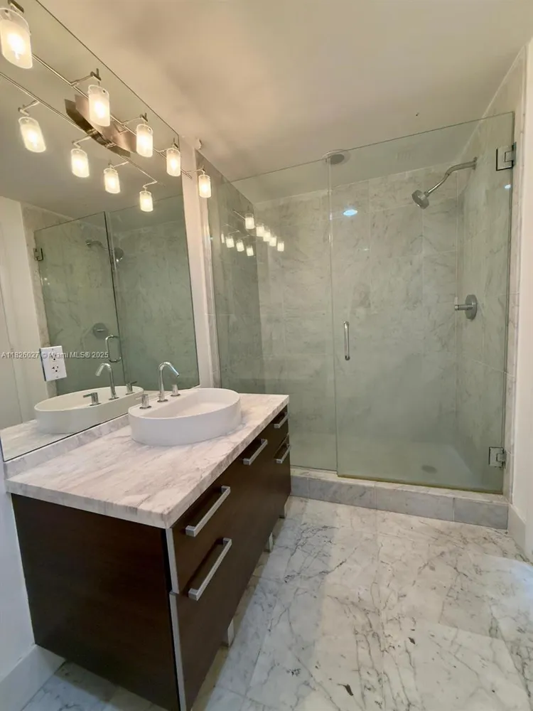 Vizcayne North Tower #2305 image #29