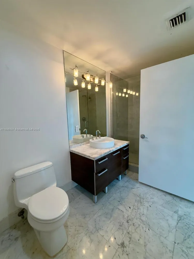 Vizcayne North Tower #2305 image #33