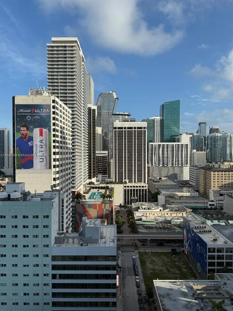 Vizcayne North Tower #2305 image #40