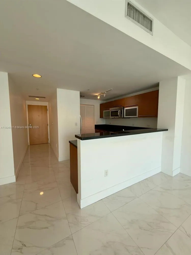 Vizcayne North Tower #2305 image #8