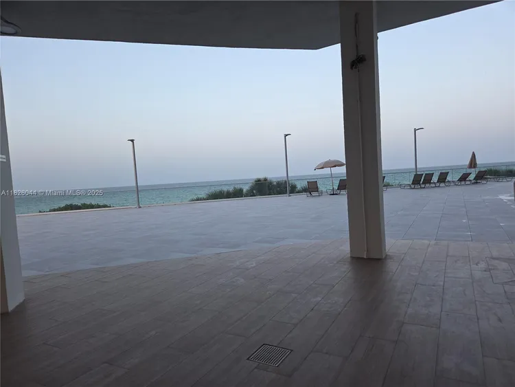 Burleigh House #424 image #24